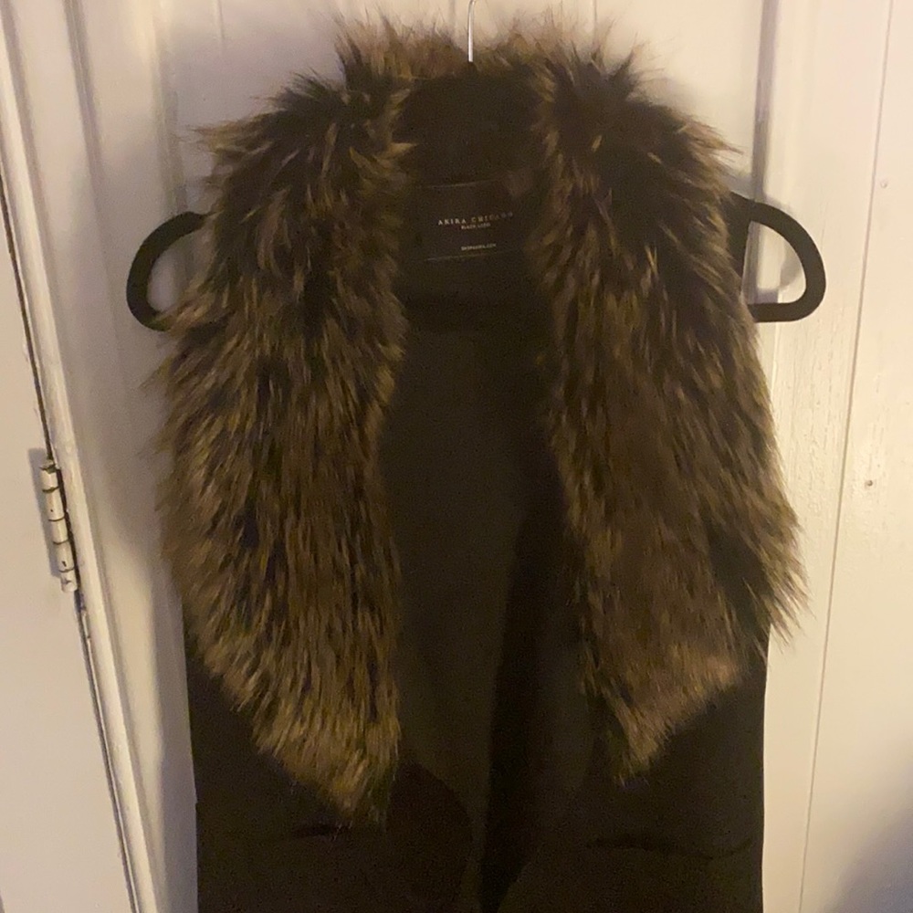 Akira Black Label faux fur detailed long vest